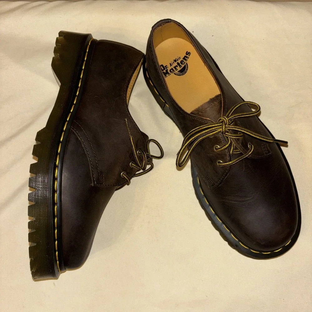 New Dr. Martens 1461 Crazy Horse Women 10 Men 9 Leather Oxford Shoes Brown $160